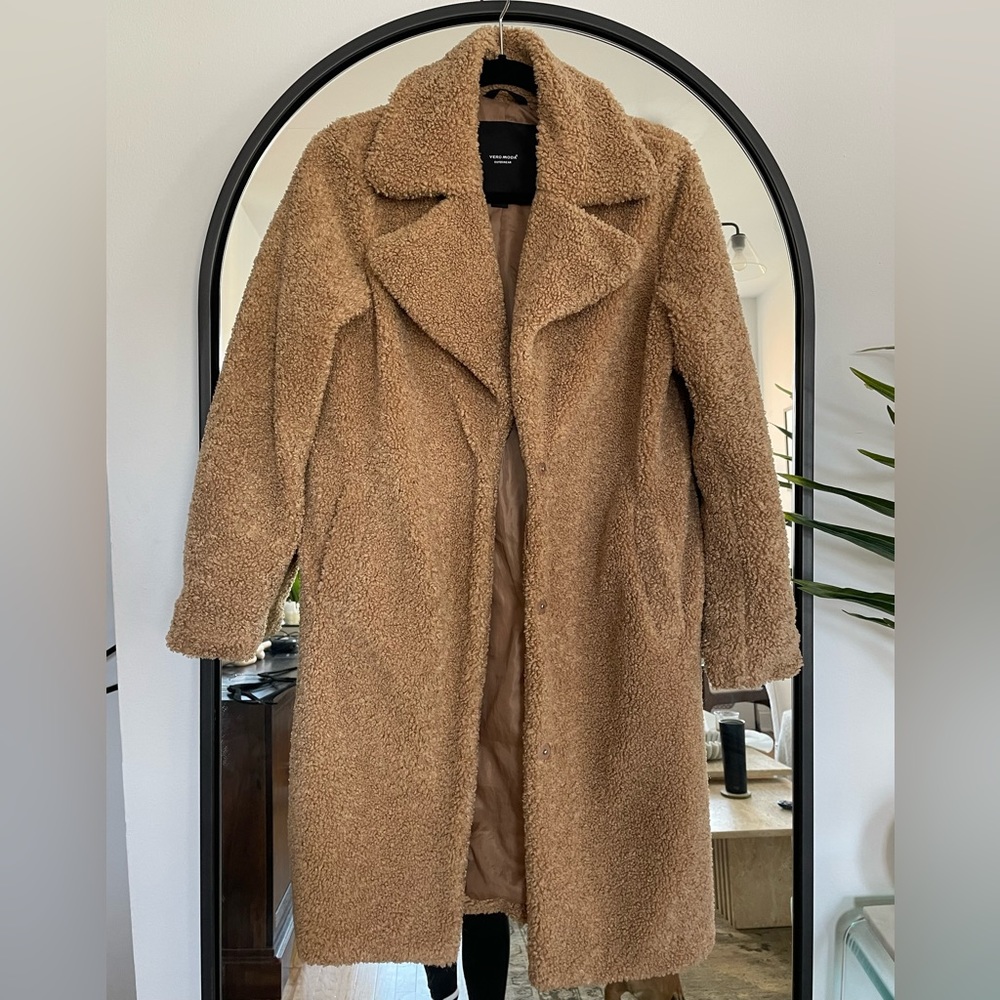 Vera Modo teddy coat